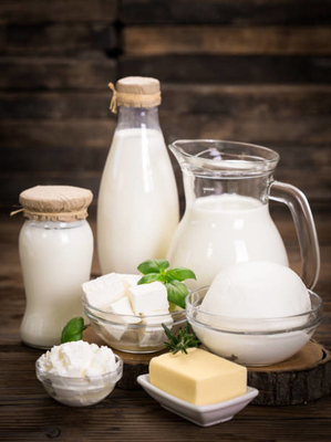 E475 Bakery Emulsifiers Poligliserol Ester Dari Asam Lemak Bubuk Kekuningan PGE