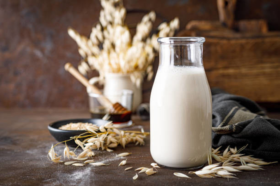 FSSC Sertifikasi DMG E471 Emulsifier Makanan Untuk Minuman Protein 25kg / kantong