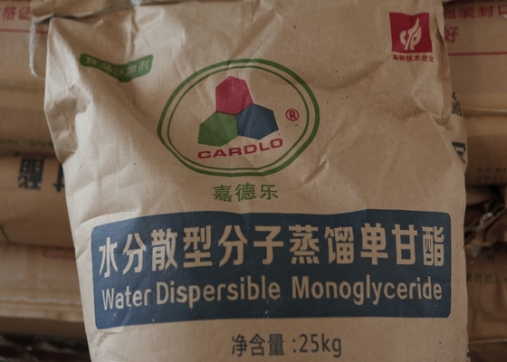 Emulsifier Makanan E471 Larut Air Untuk Memanggang