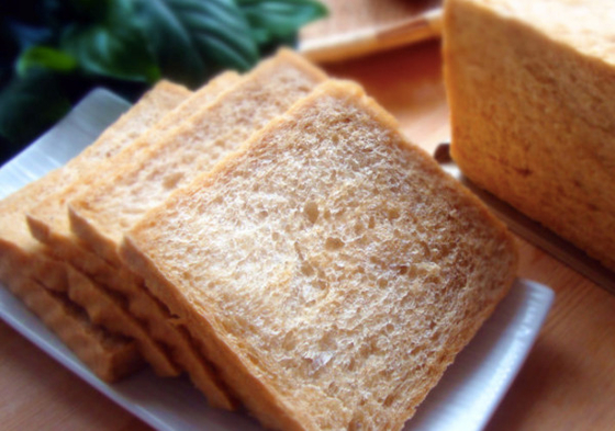 Pengemulsi Makanan Ester Dari Sorbitan Dan Asam Stearat (SMS Singkatan)